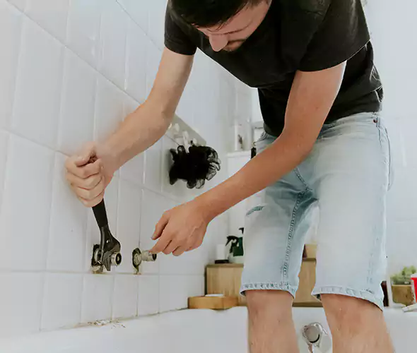 Affordable Bathtub Faucet Replacement in Roosevelt: Choose Experienced Local Technicians