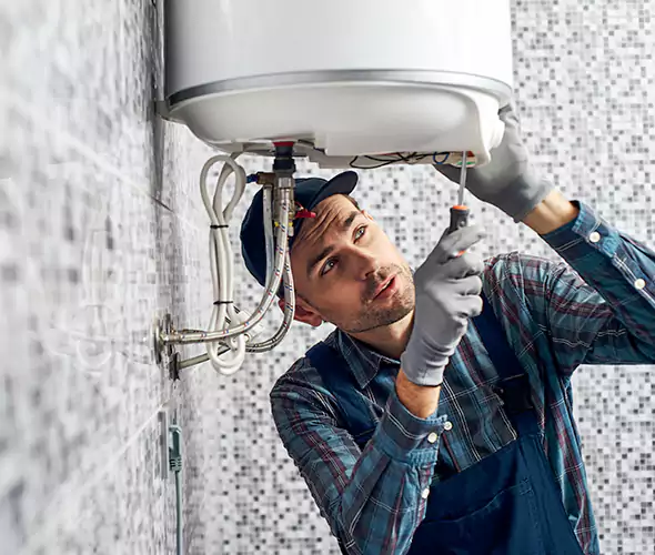 Expert Plumber for Hot Water Tank Maintenance in Roosevelt, NY: Schedule Reliable Maintenance Services with Us